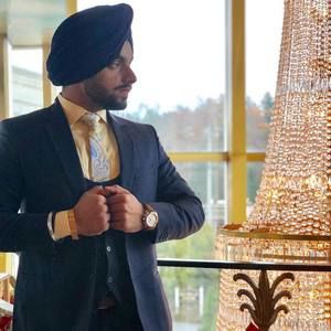 Meet your Posher, Gurjot